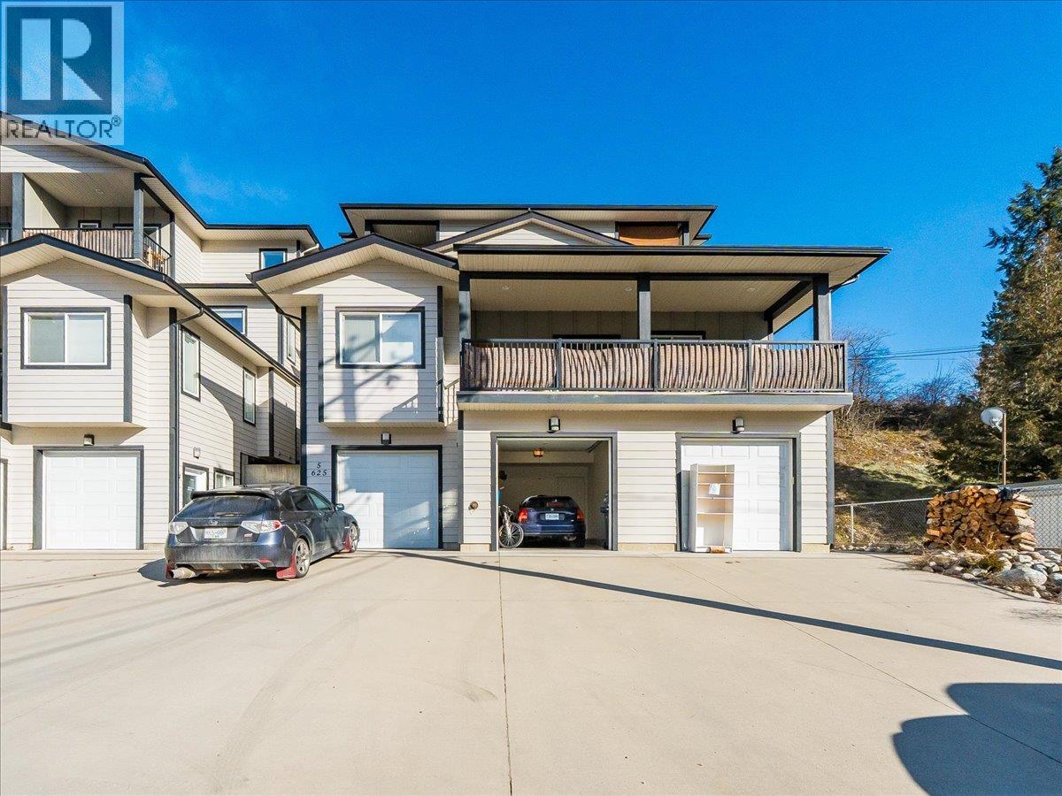 625 11th Avenue Unit# 6, Castlegar, British Columbia  V1N 1J7 - Photo 42 - 10393083