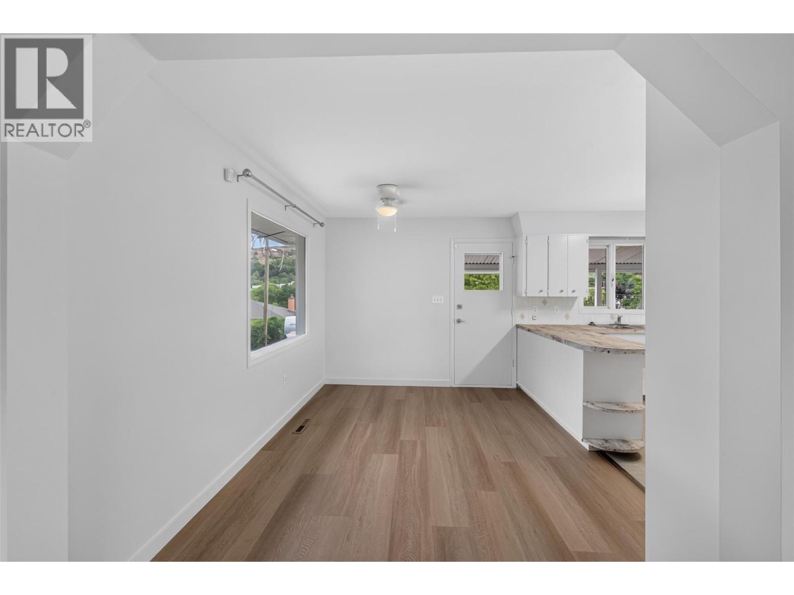 3802 36 Street, Vernon, British Columbia  V1T 6E5 - Photo 12 - 10393013