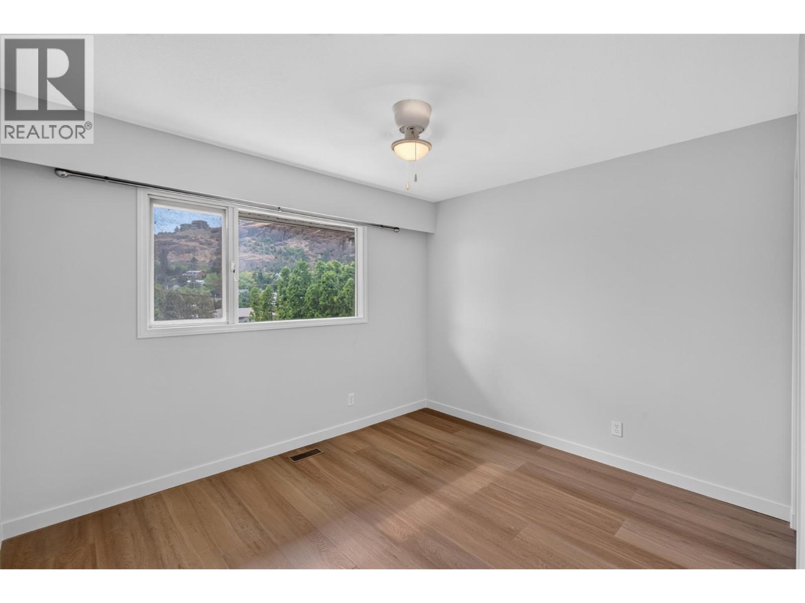 3802 36 Street, Vernon, British Columbia  V1T 6E5 - Photo 18 - 10393013