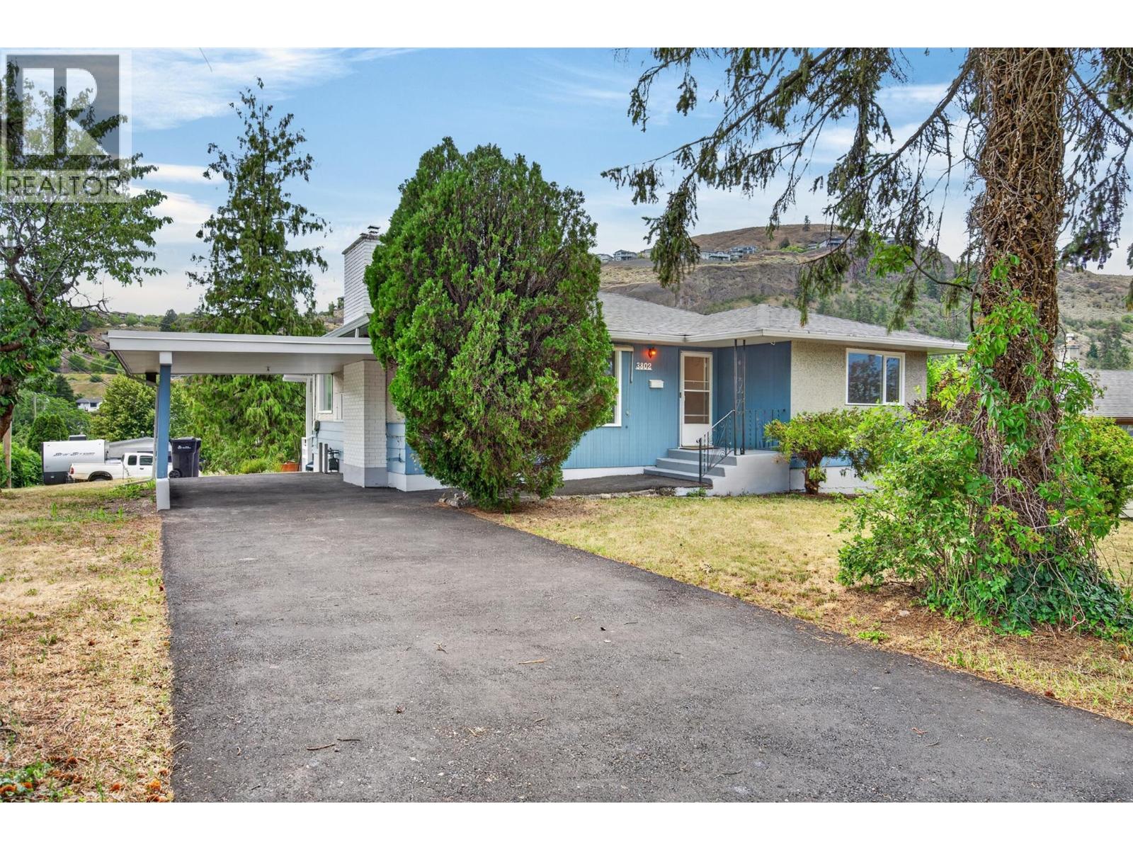 3802 36 Street, Vernon, British Columbia  V1T 6E5 - Photo 2 - 10393013