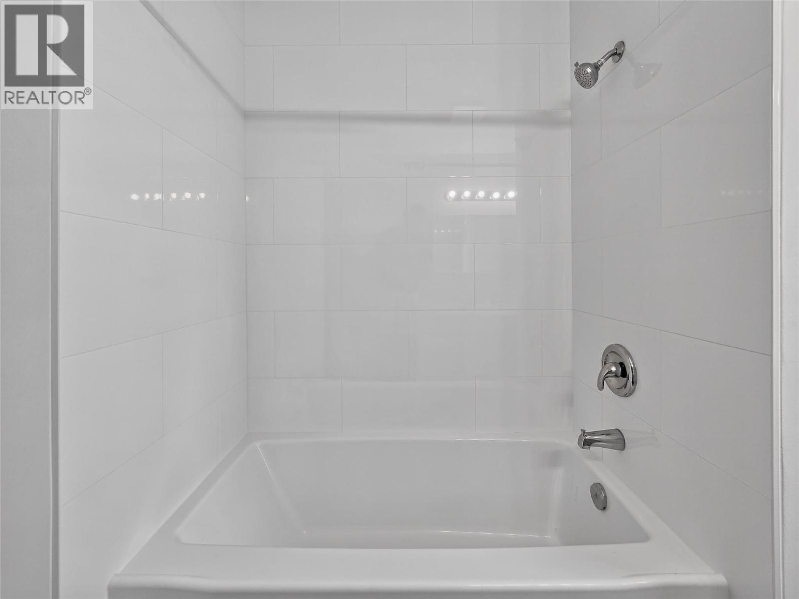 3802 36 Street, Vernon, British Columbia  V1T 6E5 - Photo 28 - 10393013