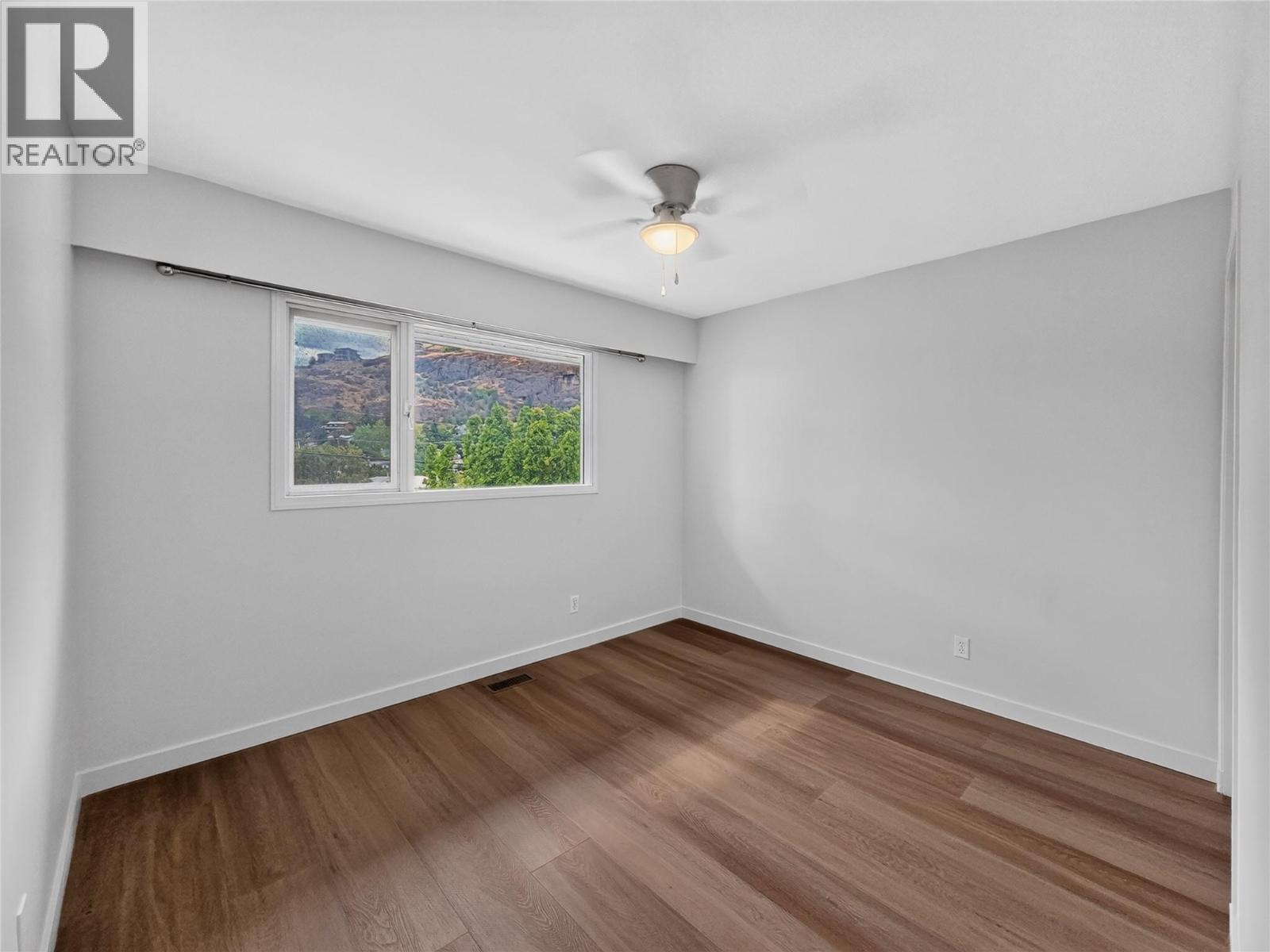 3802 36 Street, Vernon, British Columbia  V1T 6E5 - Photo 30 - 10393013