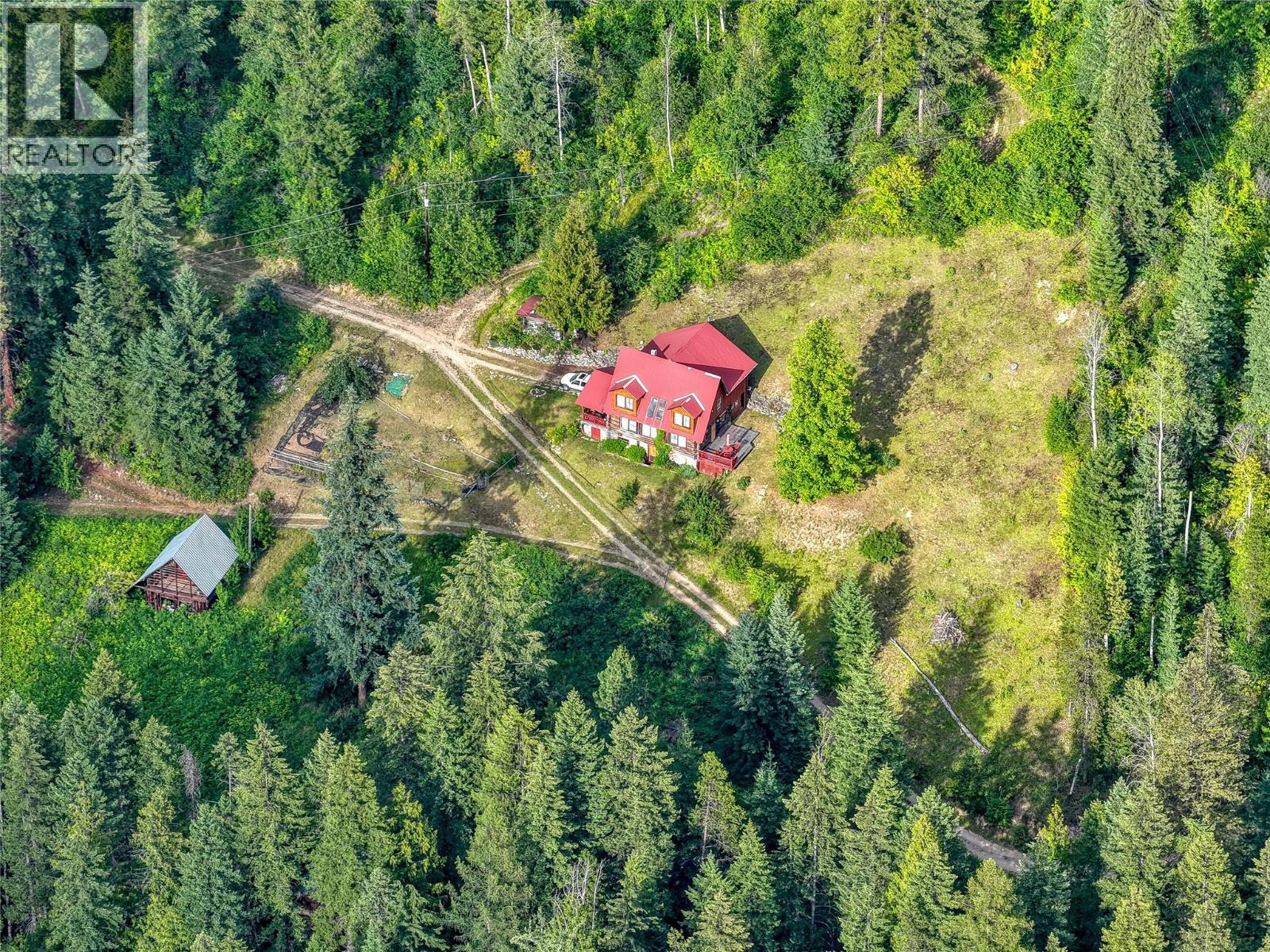 7150/7154 Graham Rd Road, Winlaw, British Columbia  V0G 2J0 - Photo 3 - 10392999