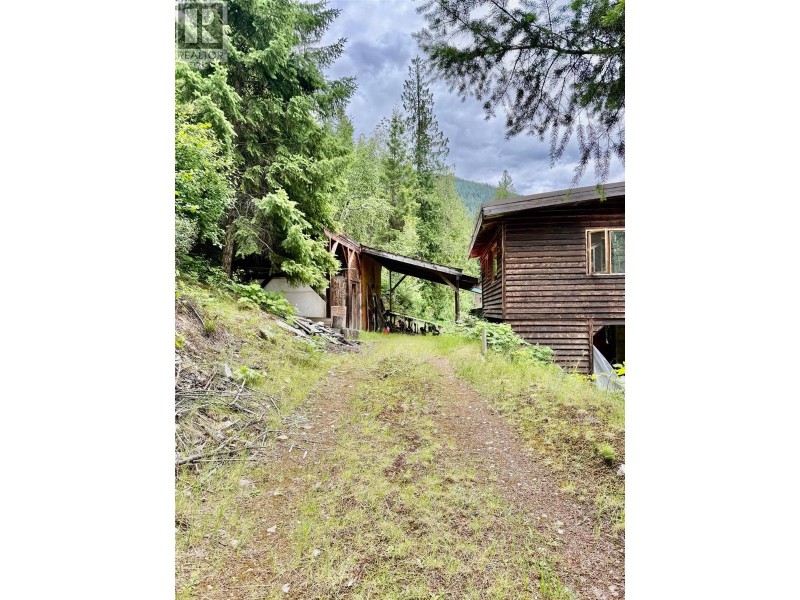 7150/7154 Graham Rd Road, Winlaw, British Columbia  V0G 2J0 - Photo 46 - 10392999