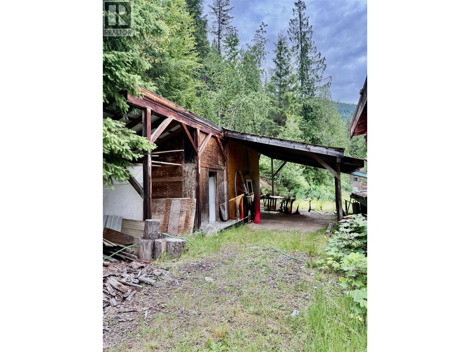 7150/7154 Graham Rd Road, Winlaw, British Columbia  V0G 2J0 - Photo 48 - 10392999