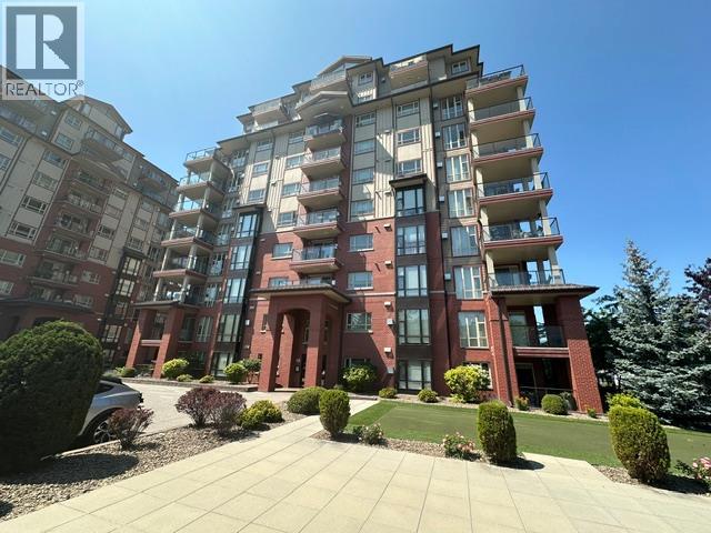 2113 Atkinson Street Unit# 205, Penticton, British Columbia  V2A 8R5 - Photo 1 - 10393161