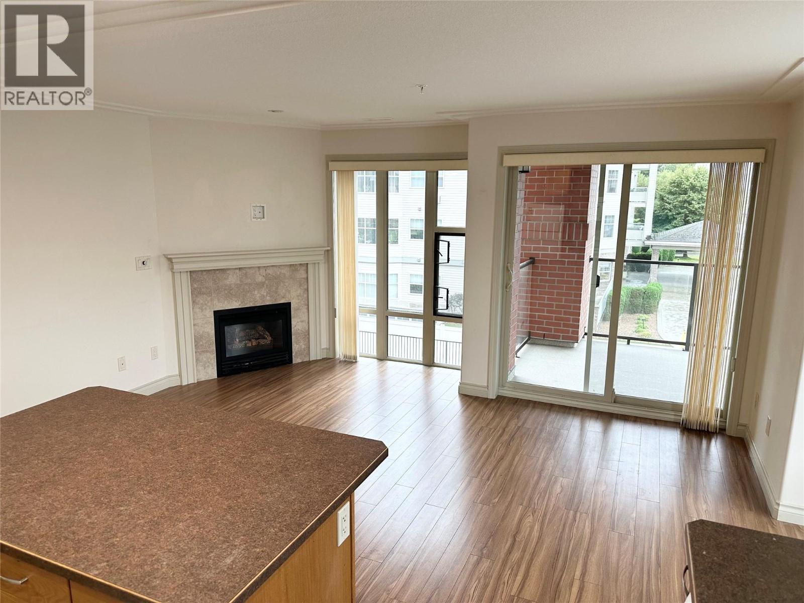 2113 Atkinson Street Unit# 205, Penticton, British Columbia  V2A 8R5 - Photo 9 - 10393161