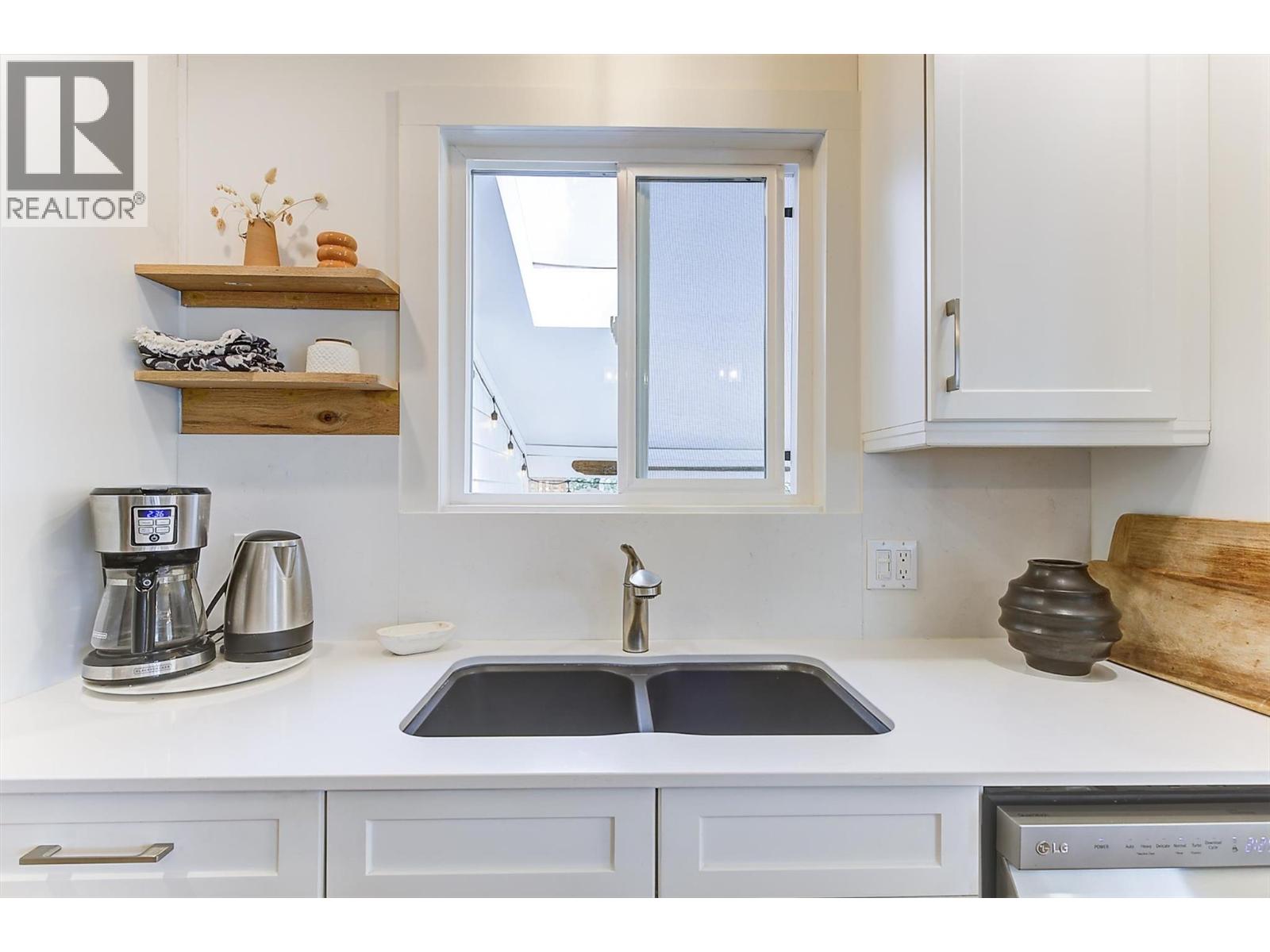4172 San Clemente Avenue, Peachland, British Columbia  V0H 1X6 - Photo 15 - 10392182