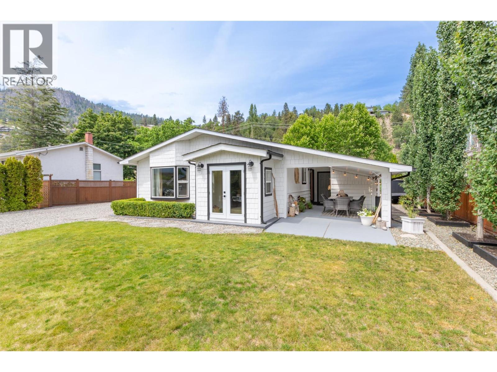 4172 San Clemente Avenue, Peachland, British Columbia  V0H 1X6 - Photo 3 - 10392182