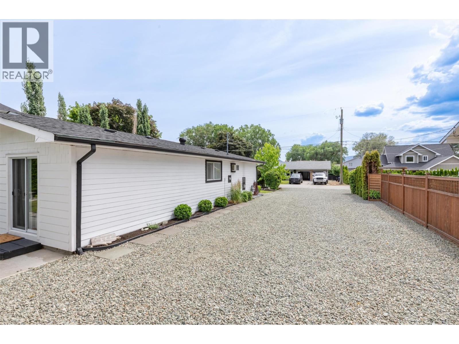 4172 San Clemente Avenue, Peachland, British Columbia  V0H 1X6 - Photo 45 - 10392182