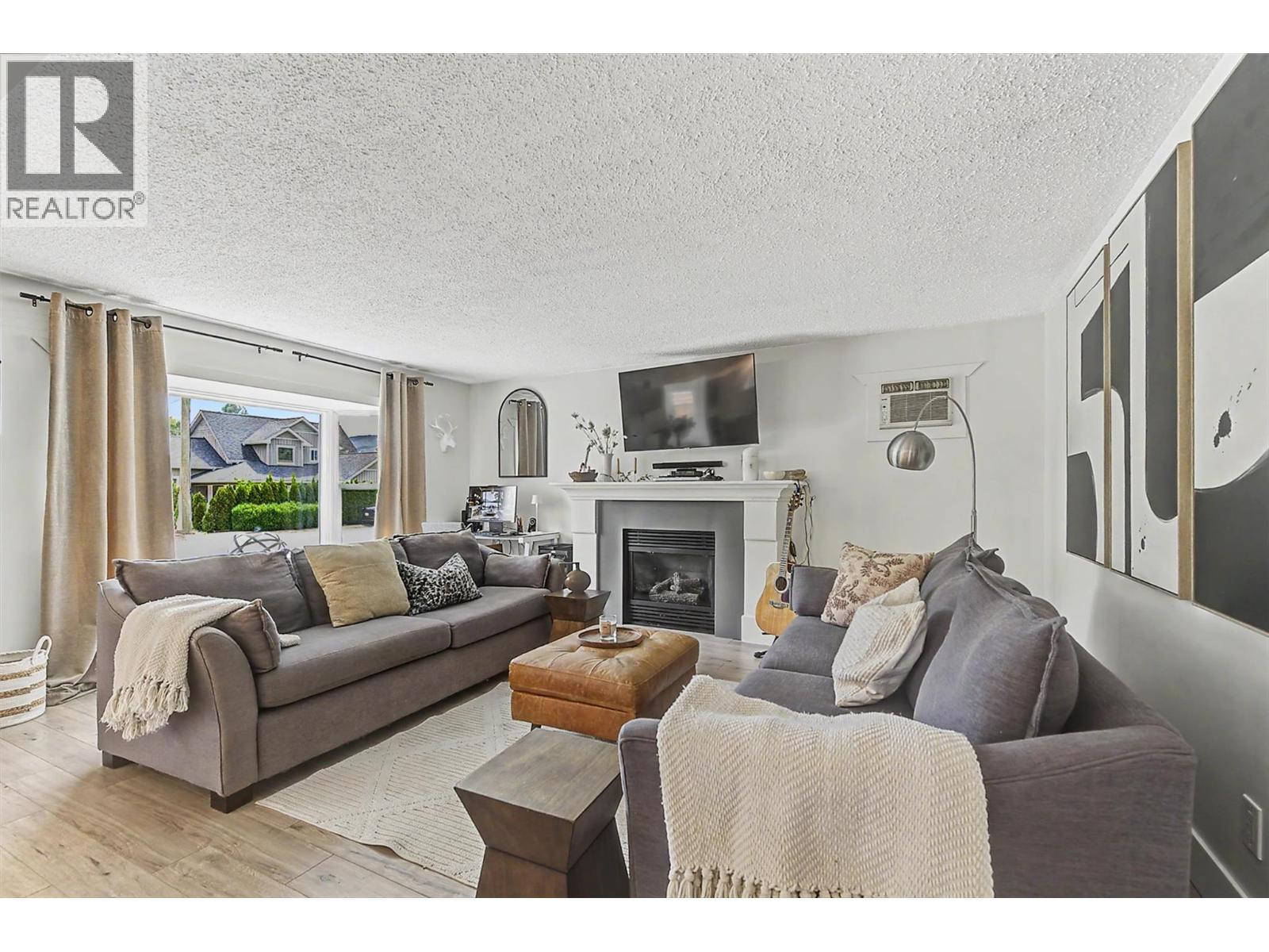 4172 San Clemente Avenue, Peachland, British Columbia  V0H 1X6 - Photo 8 - 10392182
