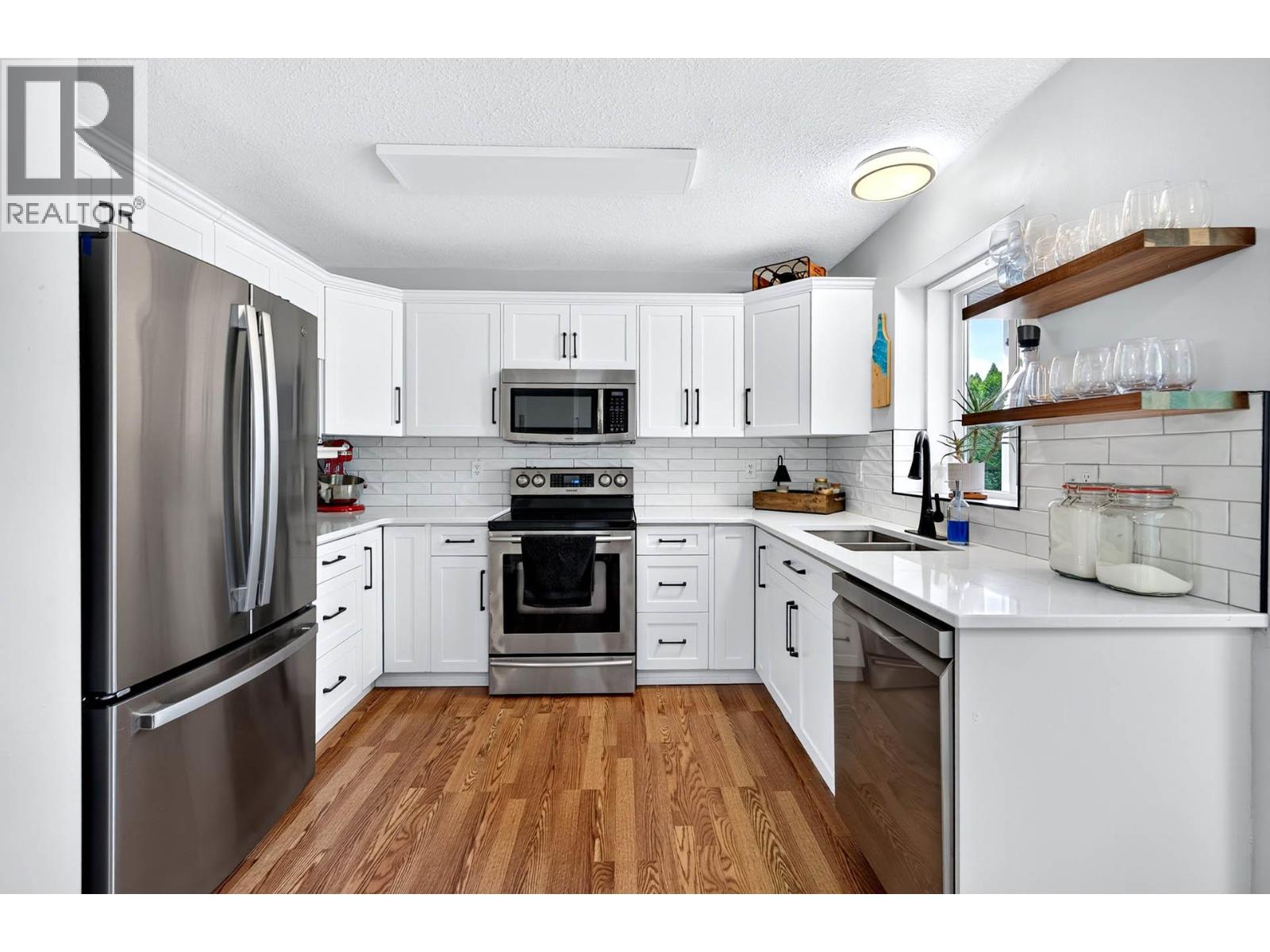 6488 Dallas Drive, Kamloops, British Columbia  V2C 4X5 - Photo 16 - 10392723
