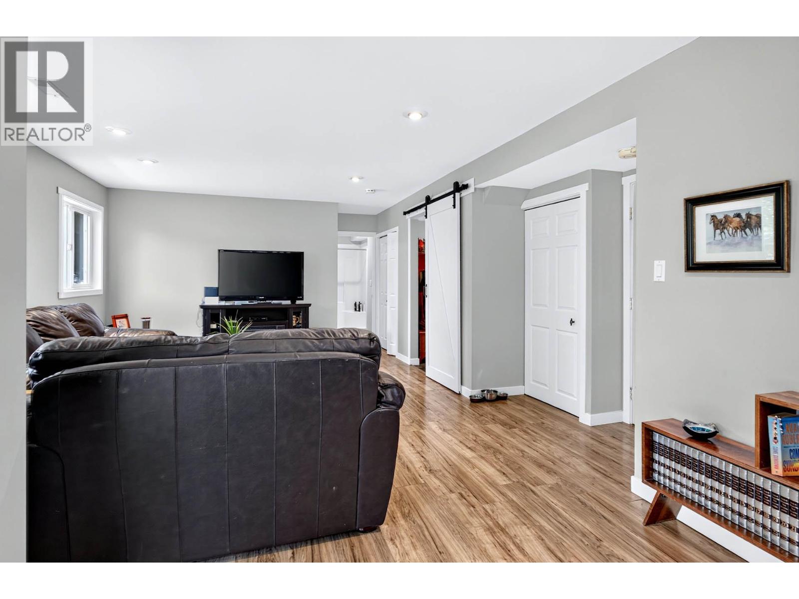 6488 Dallas Drive, Kamloops, British Columbia  V2C 4X5 - Photo 39 - 10392723