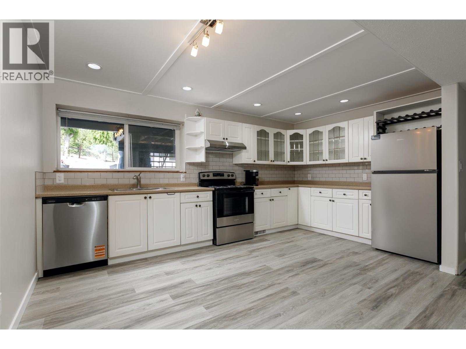 6076 Beatrice Road, Peachland, British Columbia  V0H 1X0 - Photo 22 - 10393099