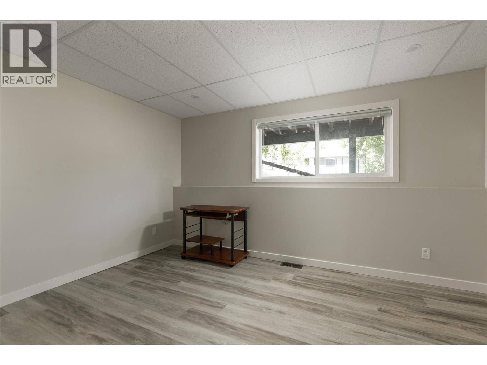 6076 Beatrice Road, Peachland, British Columbia  V0H 1X0 - Photo 24 - 10393099
