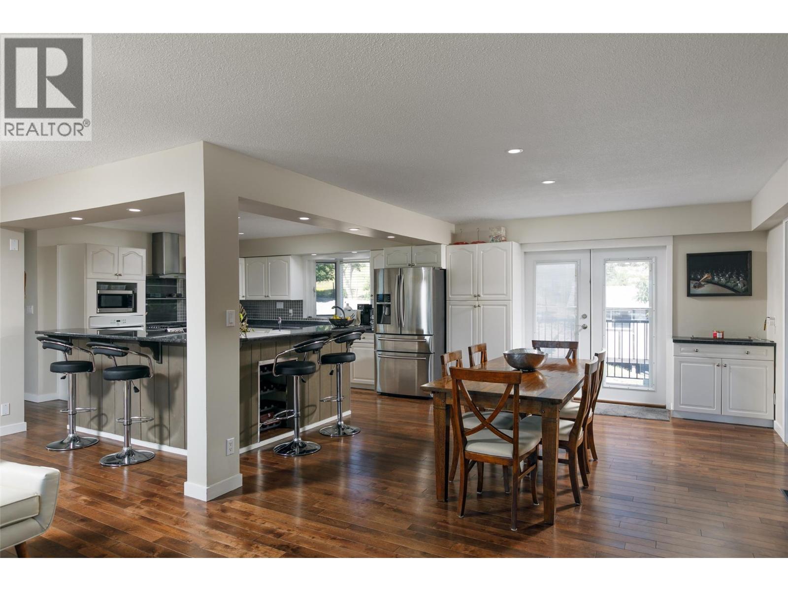 6076 Beatrice Road, Peachland, British Columbia  V0H 1X0 - Photo 6 - 10393099