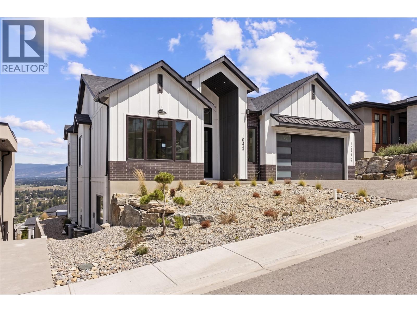 1042 Emslie Street, Kelowna, British Columbia  V1W 0C3 - Photo 1 - 10393167