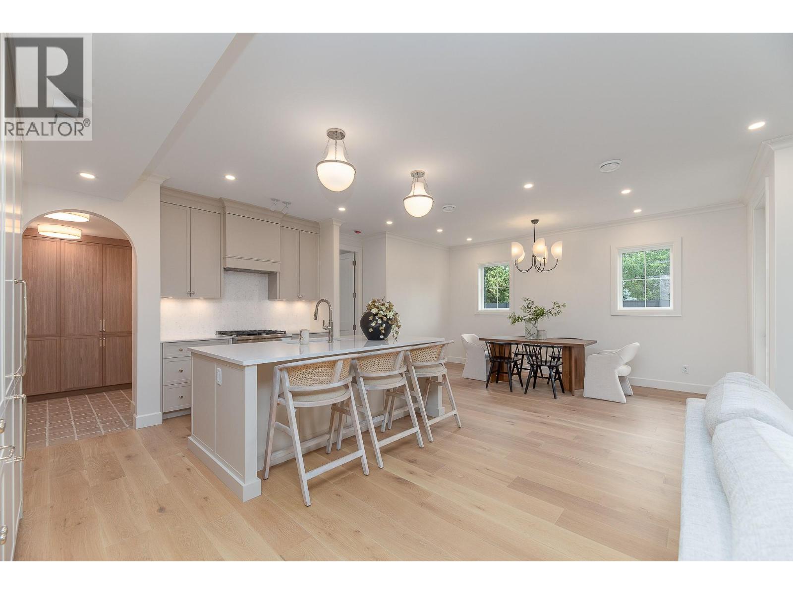 1502 Laidlaw Street, Summerland, British Columbia  V0H 1Z9 - Photo 6 - 10393139