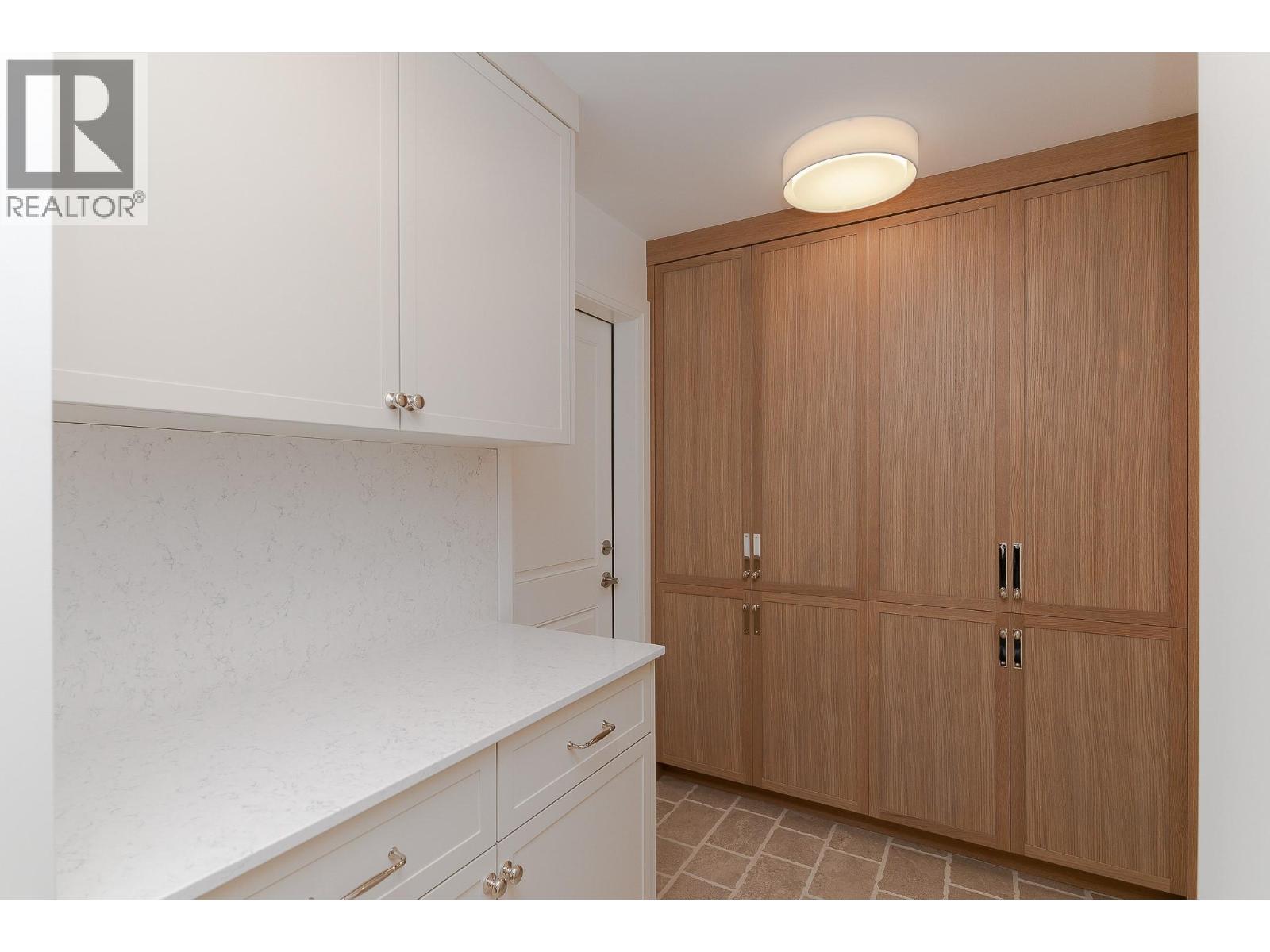 1502 Laidlaw Street, Summerland, British Columbia  V0H 1Z9 - Photo 8 - 10393139
