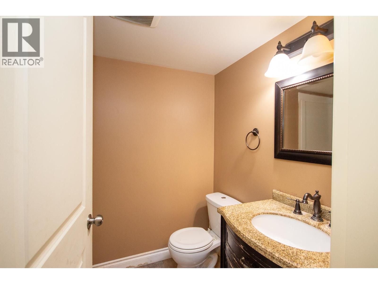 12000 11 Street, Dawson Creek, British Columbia  V1G 3J8 - Photo 8 - 10393088