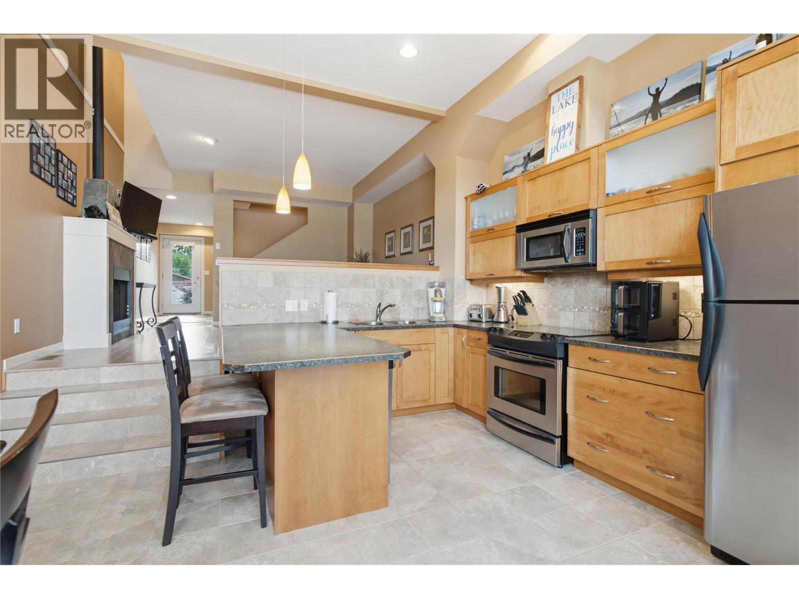 1294 Deodar Road Unit# 2, Scotch Creek, British Columbia  V0E 1M5 - Photo 10 - 10393112