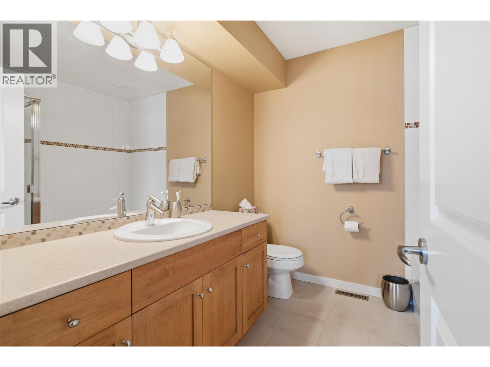 1294 Deodar Road Unit# 2, Scotch Creek, British Columbia  V0E 1M5 - Photo 15 - 10393112