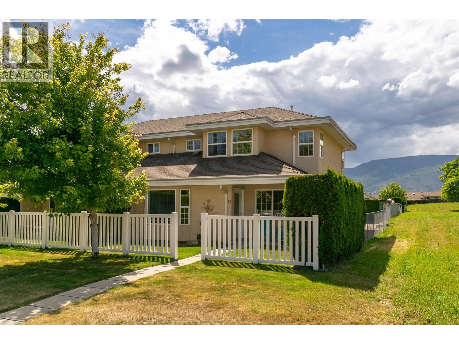 51 8 Avenue Sw Unit# 15, Salmon Arm, British Columbia  V1E 3L9 - Photo 1 - 10393022