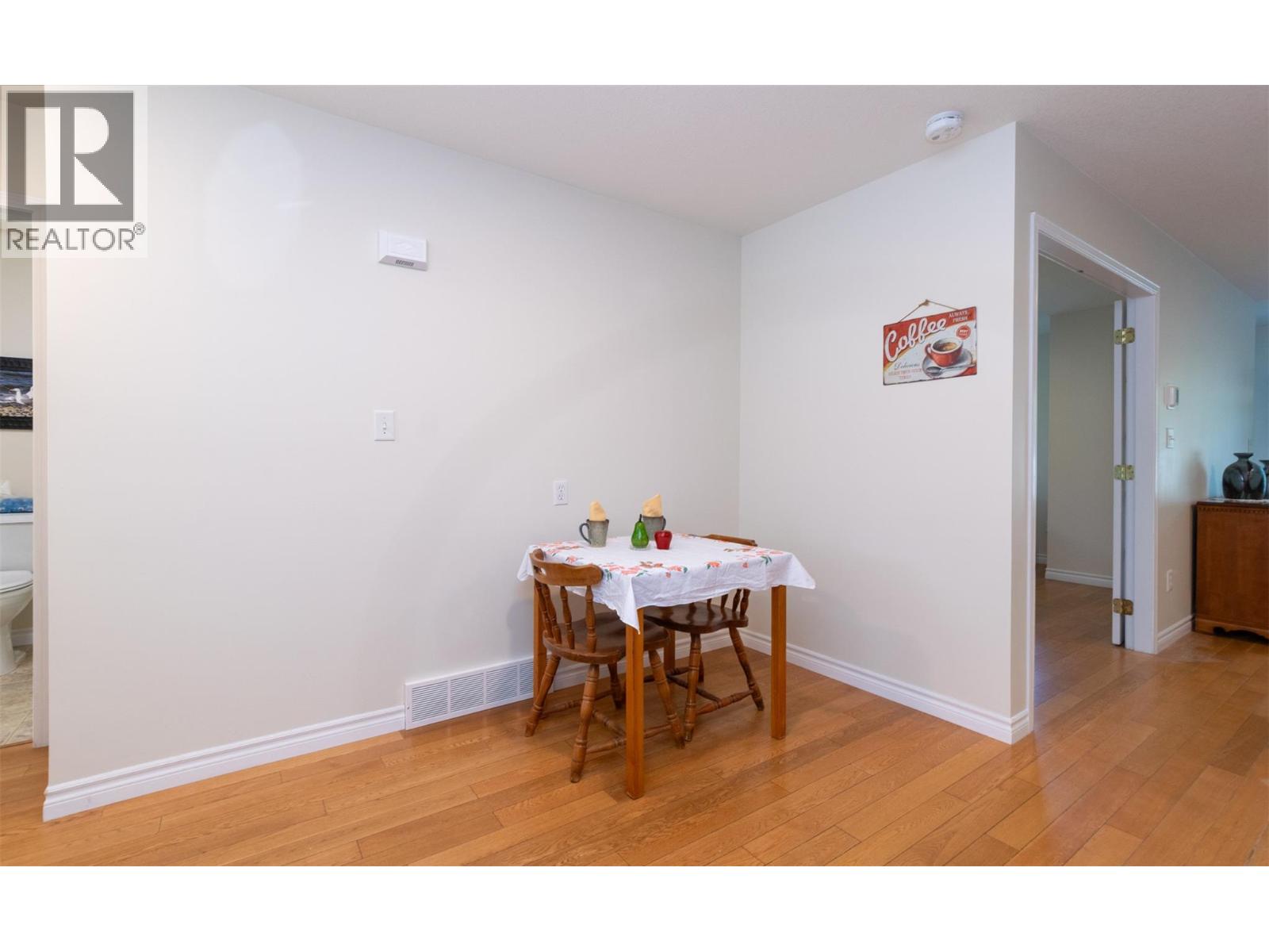 51 8 Avenue Sw Unit# 15, Salmon Arm, British Columbia  V1E 3L9 - Photo 12 - 10393022