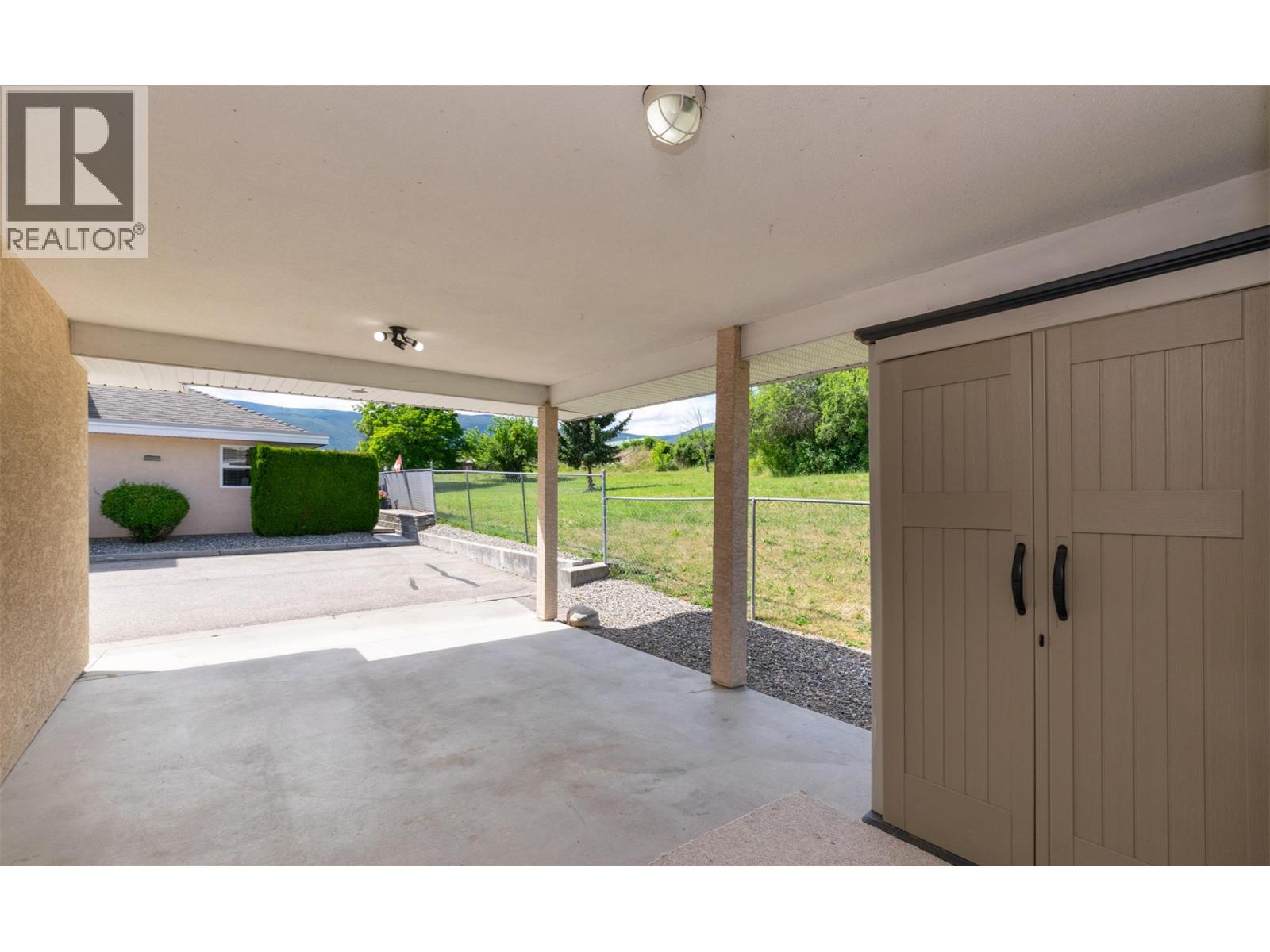 51 8 Avenue Sw Unit# 15, Salmon Arm, British Columbia  V1E 3L9 - Photo 30 - 10393022