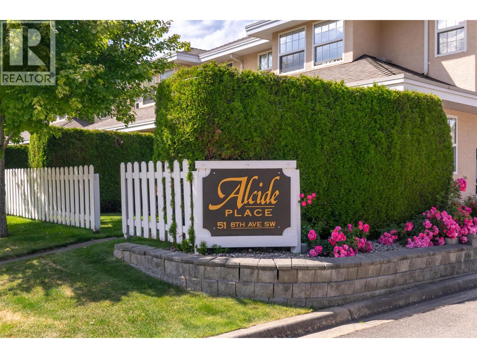 51 8 Avenue Sw Unit# 15, Salmon Arm, British Columbia  V1E 3L9 - Photo 46 - 10393022