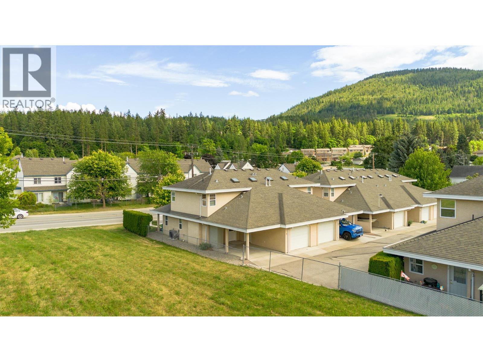 51 8 Avenue Sw Unit# 15, Salmon Arm, British Columbia  V1E 3L9 - Photo 48 - 10393022