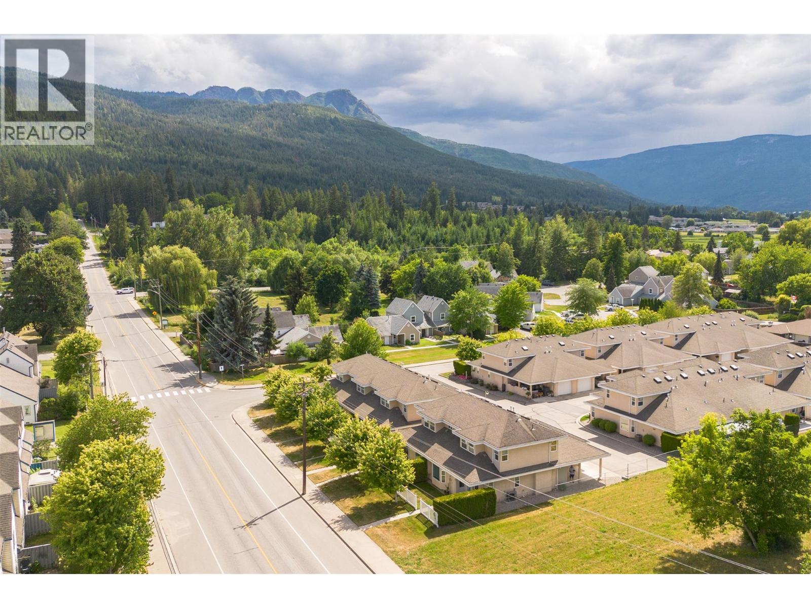 51 8 Avenue Sw Unit# 15, Salmon Arm, British Columbia  V1E 3L9 - Photo 53 - 10393022