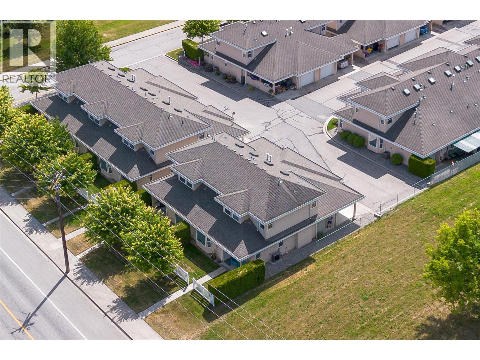51 8 Avenue Sw Unit# 15, Salmon Arm, British Columbia  V1E 3L9 - Photo 54 - 10393022