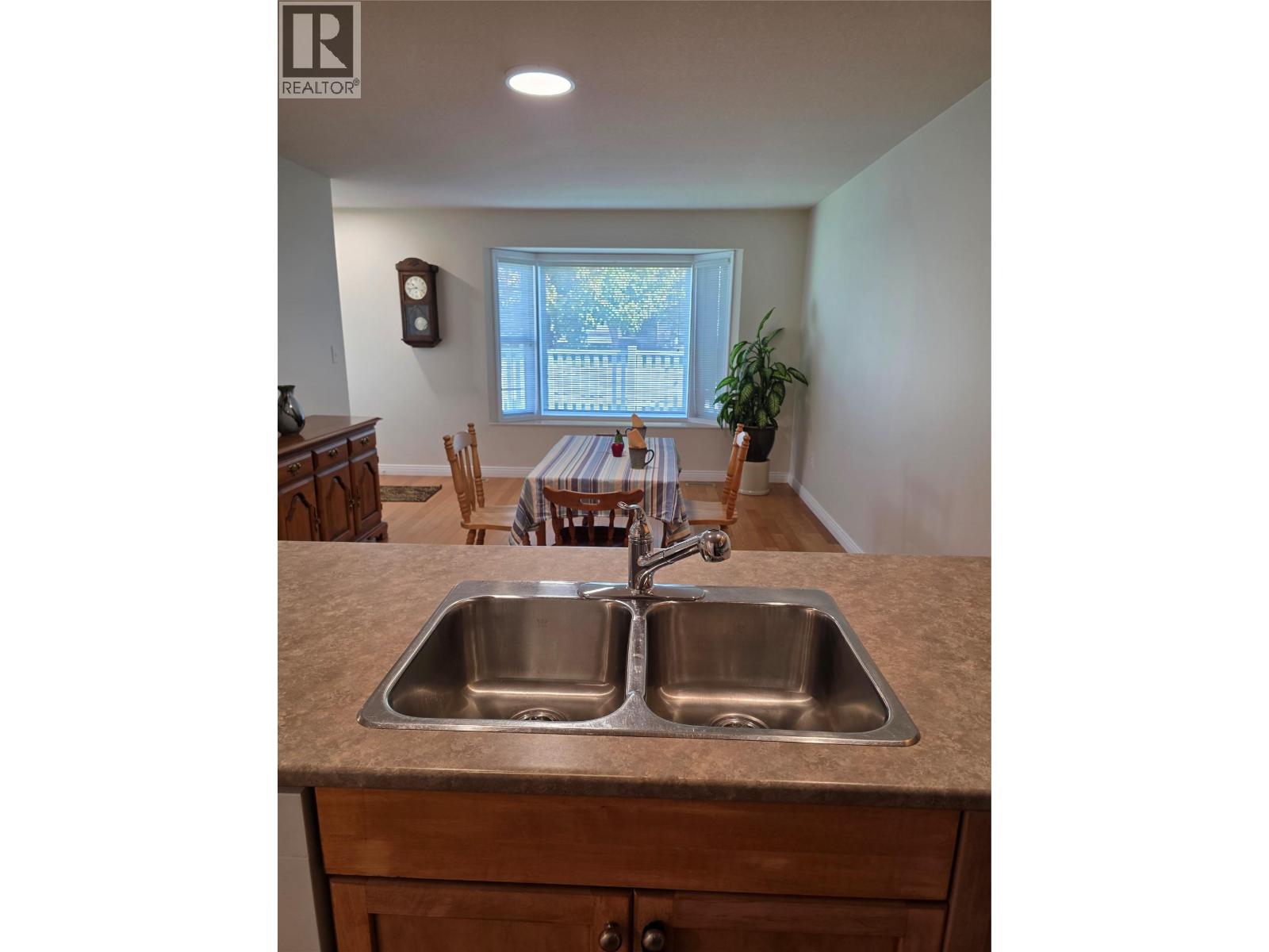 51 8 Avenue Sw Unit# 15, Salmon Arm, British Columbia  V1E 3L9 - Photo 59 - 10393022