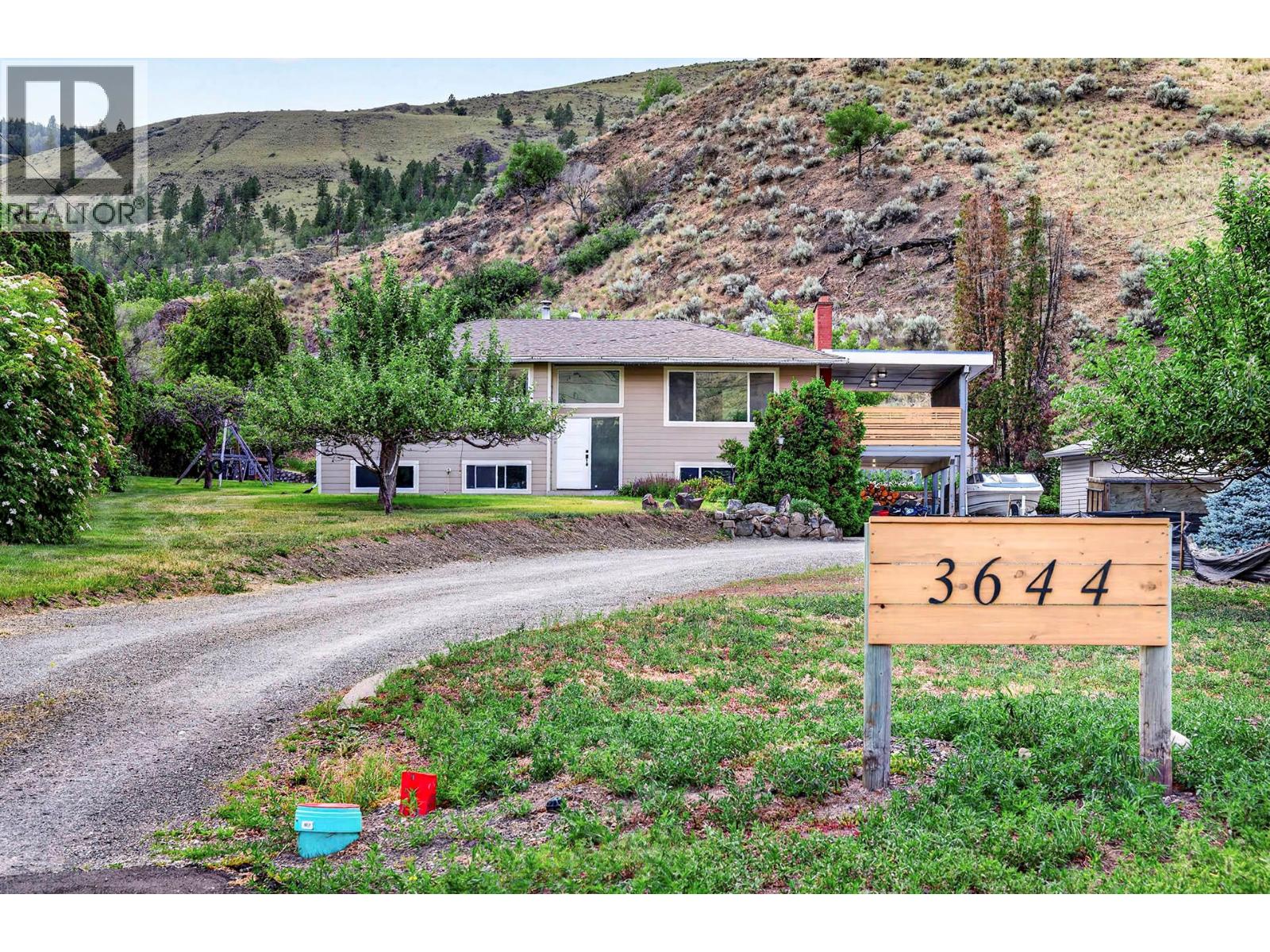3644 Westsyde Road, Kamloops, British Columbia  V2B 7H6 - Photo 45 - 10392711