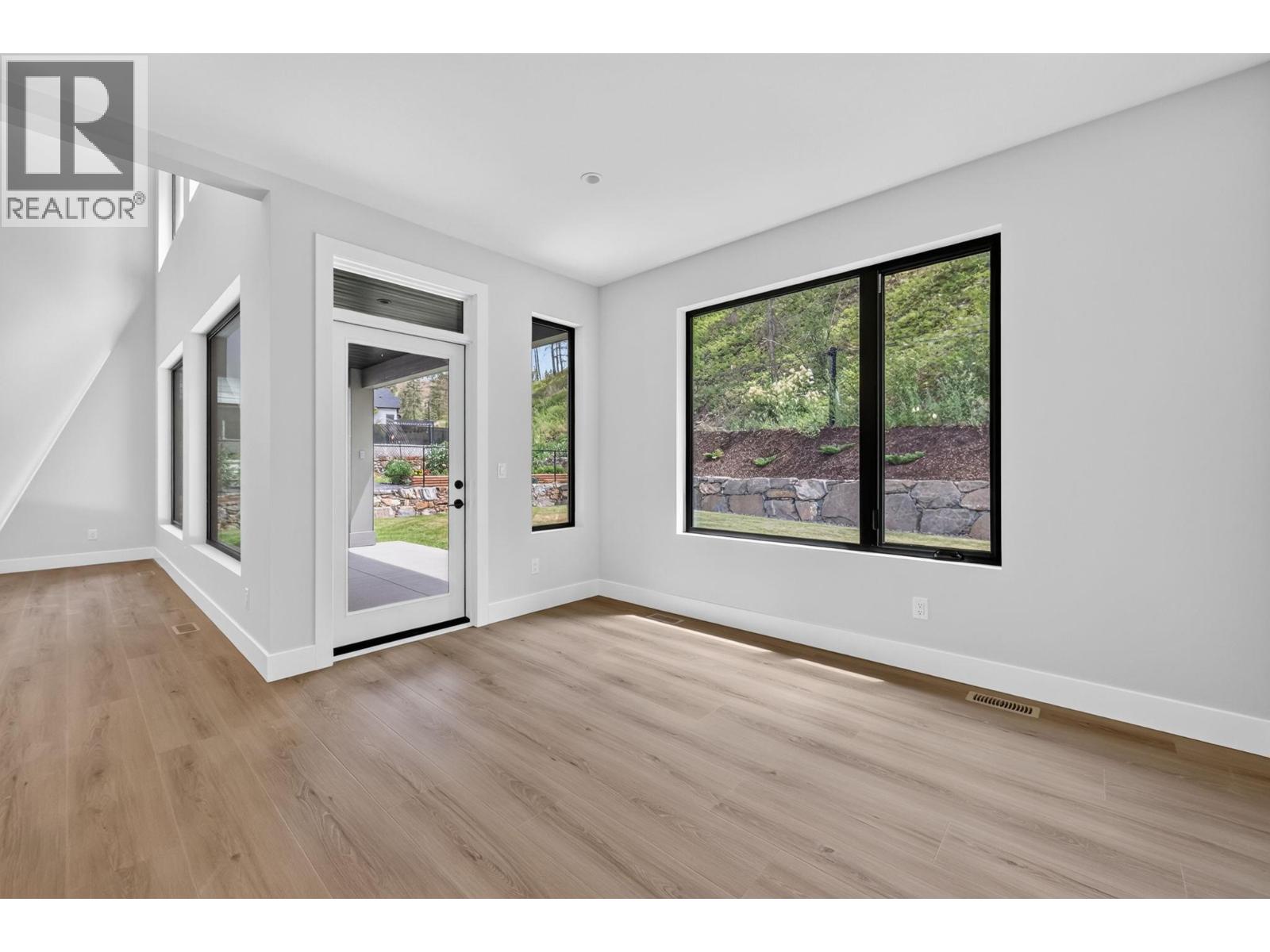1531 Olive Pond Place, Kelowna, British Columbia  V1V 2C6 - Photo 16 - 10392971