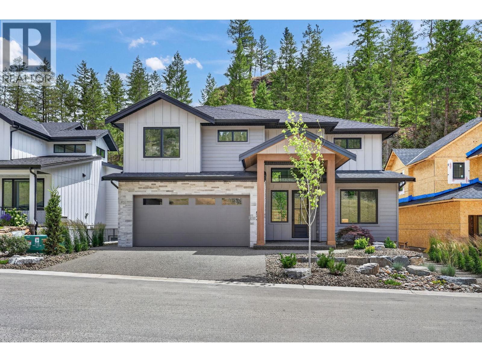 1531 Olive Pond Place, Kelowna, British Columbia  V1V 2C6 - Photo 2 - 10392971