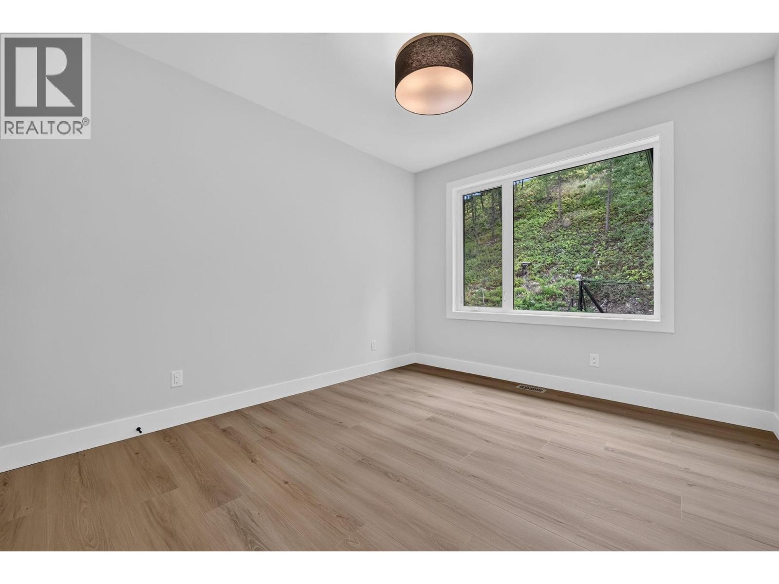 1531 Olive Pond Place, Kelowna, British Columbia  V1V 2C6 - Photo 32 - 10392971