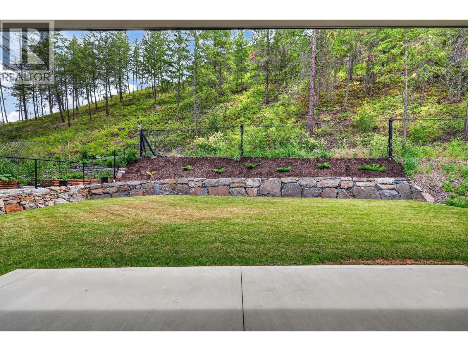 1531 Olive Pond Place, Kelowna, British Columbia  V1V 2C6 - Photo 46 - 10392971