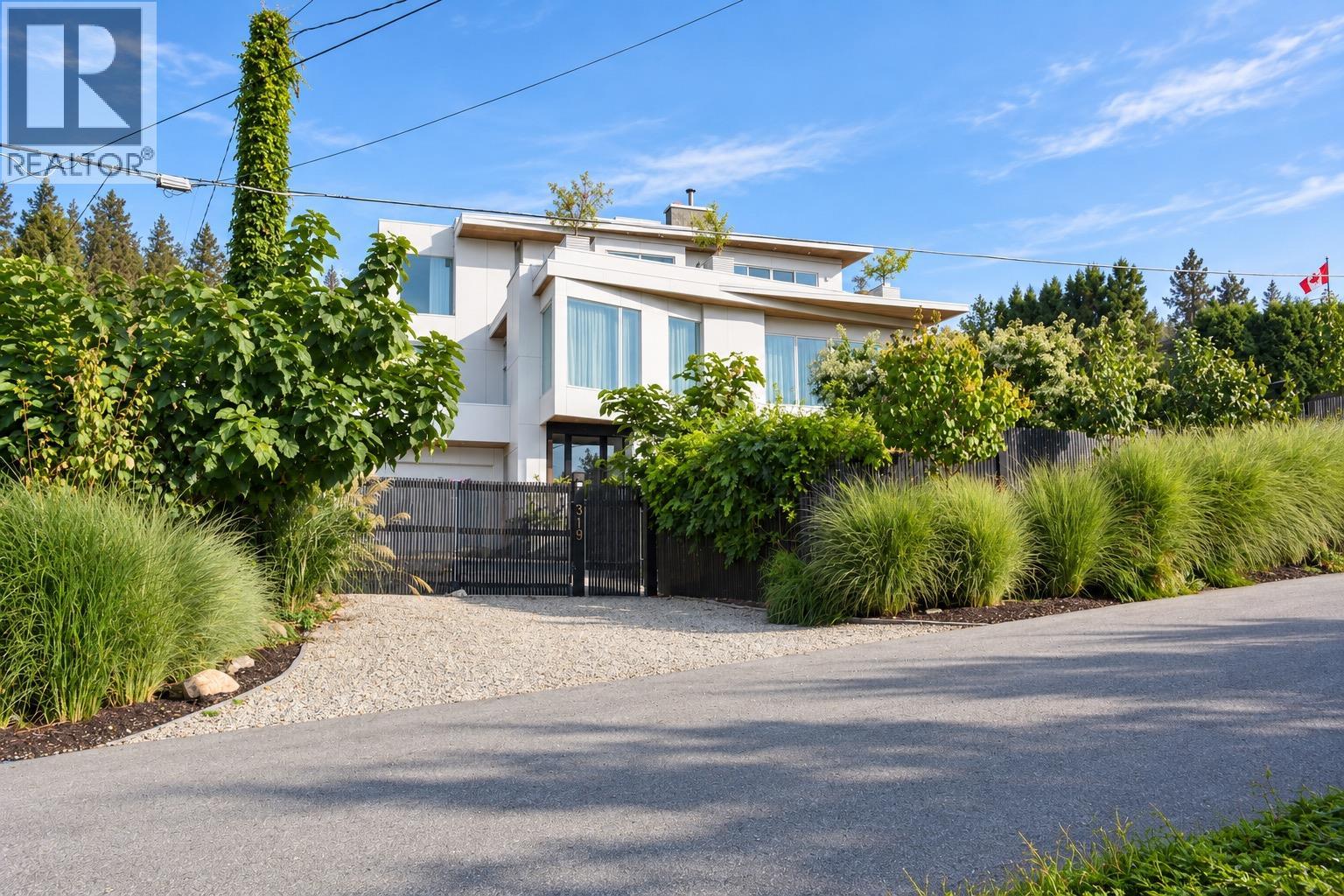 319 Carmel Crescent, Okanagan Falls, British Columbia  V2A 1R5 - Photo 2 - 10392518
