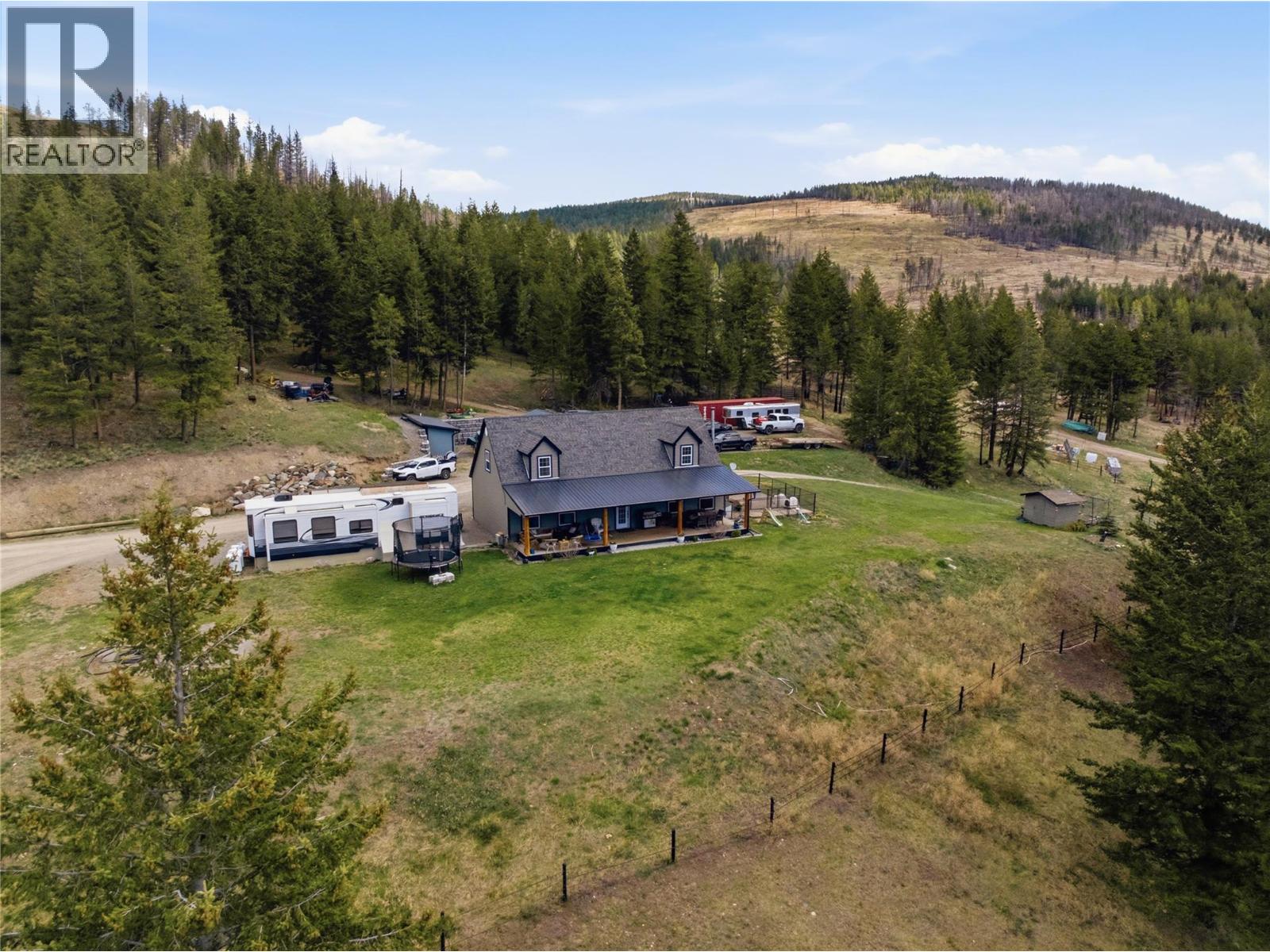 4205 Kristianson Road, Monte Lake, British Columbia  V0E 2N0 - Photo 18 - 10393273