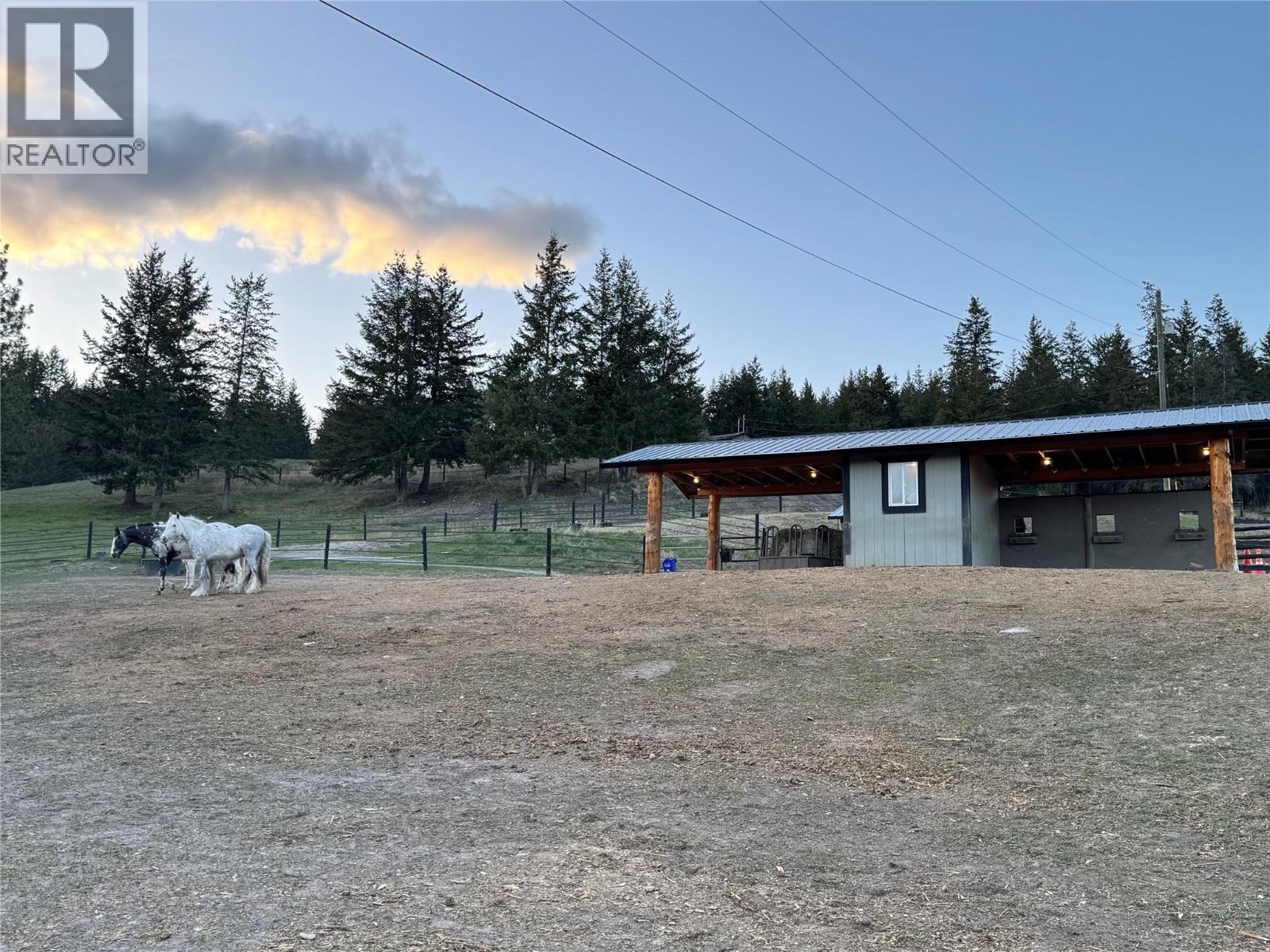 4205 Kristianson Road, Monte Lake, British Columbia  V0E 2N0 - Photo 54 - 10393273