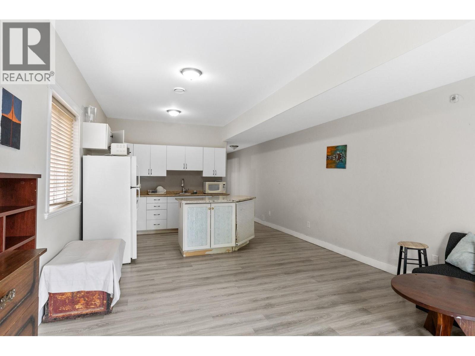 1374 Mcinnes Avenue, Kelowna, British Columbia  V1Y 5V9 - Photo 34 - 10393258