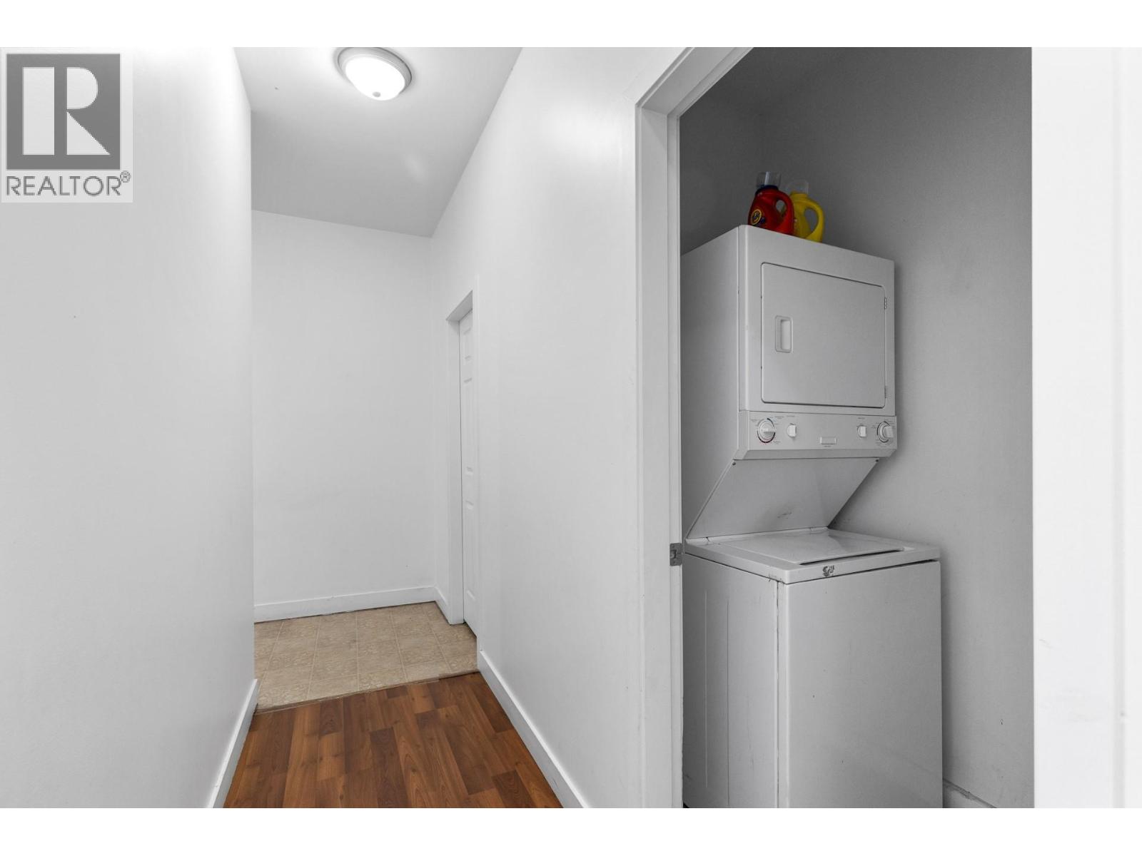 1374 Mcinnes Avenue, Kelowna, British Columbia  V1Y 5V9 - Photo 45 - 10393258