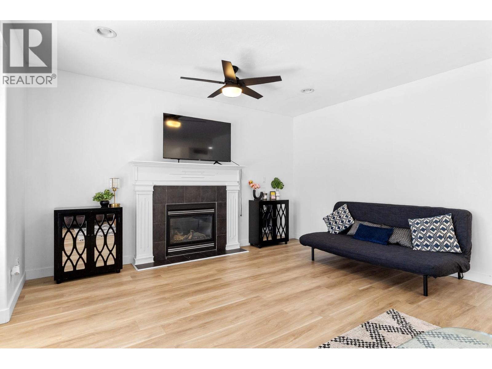 1374 Mcinnes Avenue, Kelowna, British Columbia  V1Y 5V9 - Photo 5 - 10393258