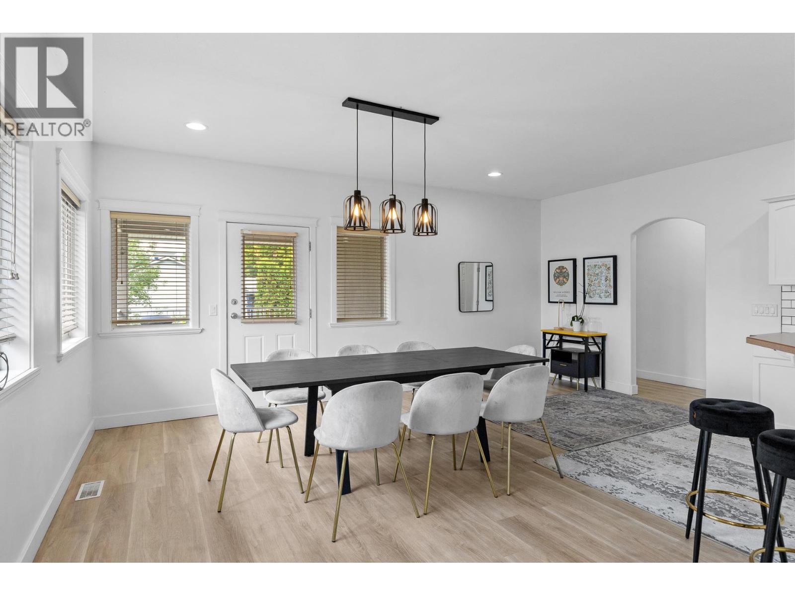 1374 Mcinnes Avenue, Kelowna, British Columbia  V1Y 5V9 - Photo 8 - 10393258