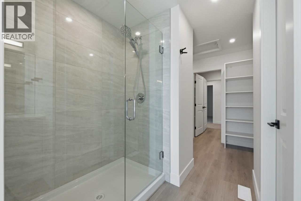 377 Arrowleaf Rise, Coldstream, British Columbia  V1B 0B5 - Photo 27 - 10393250