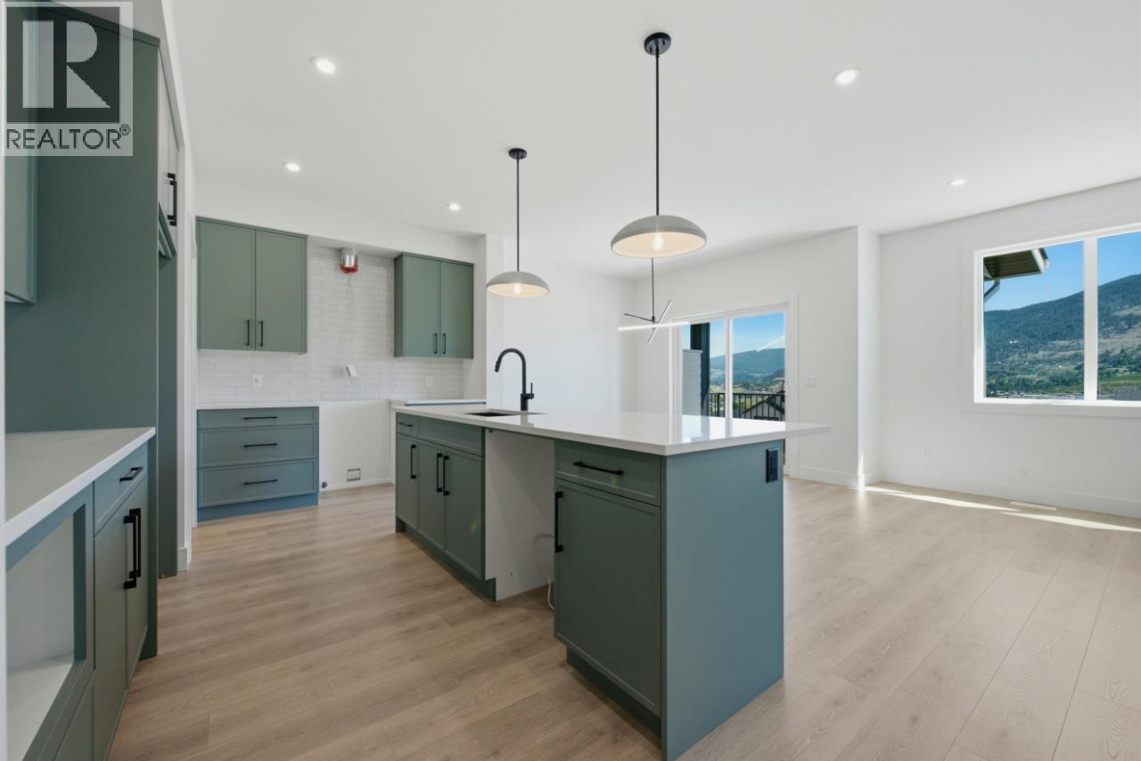 377 Arrowleaf Rise, Coldstream, British Columbia  V1B 0B5 - Photo 5 - 10393250