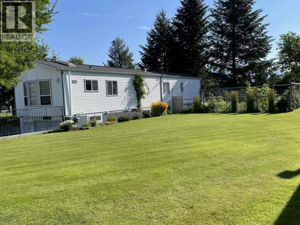 4980 Vernon Street, Grand Forks, British Columbia  V0H 1H5 - Photo 2 - 10393293