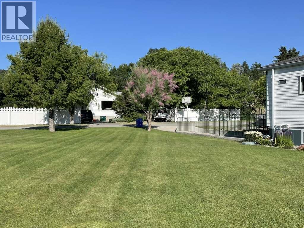 4980 Vernon Street, Grand Forks, British Columbia  V0H 1H5 - Photo 5 - 10393293